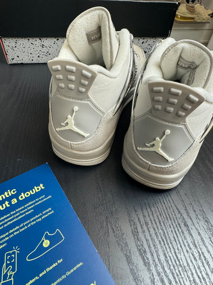 Nike Air Jordan 4 Frozen Moments