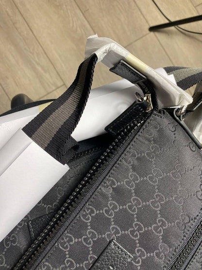 Gucci Messenger Bag