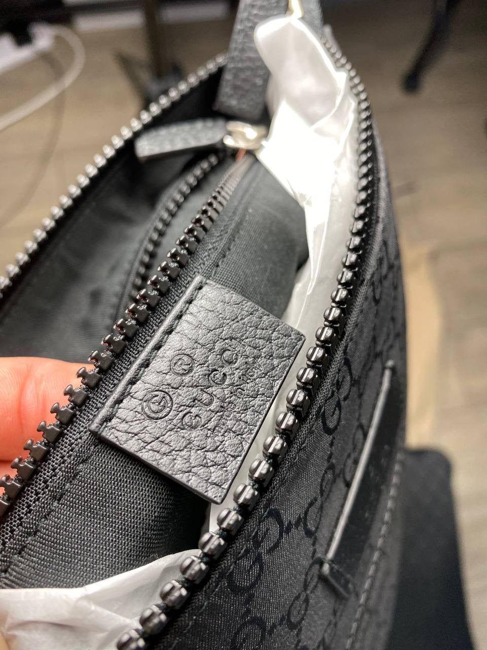 Gucci Messenger Bag