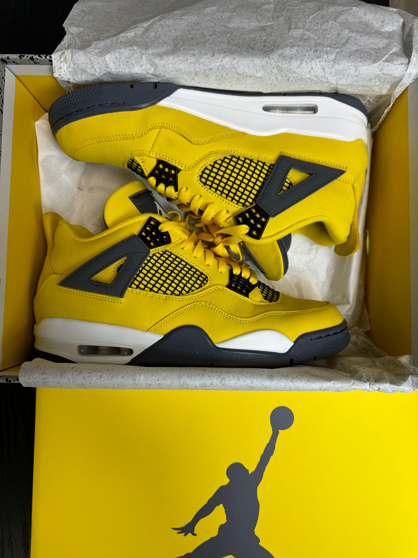 Nike Air Jordan 4 Yellow Lightning