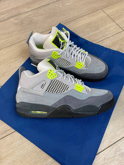 Nike Air Jordan 4 Neon 95 SE